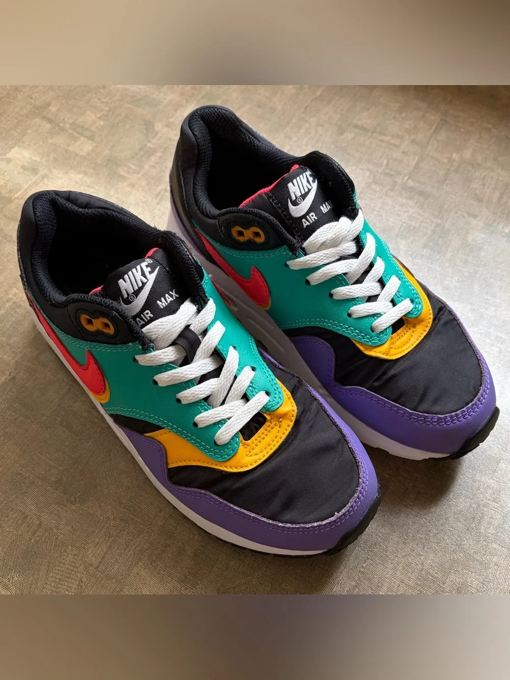 Nike air max